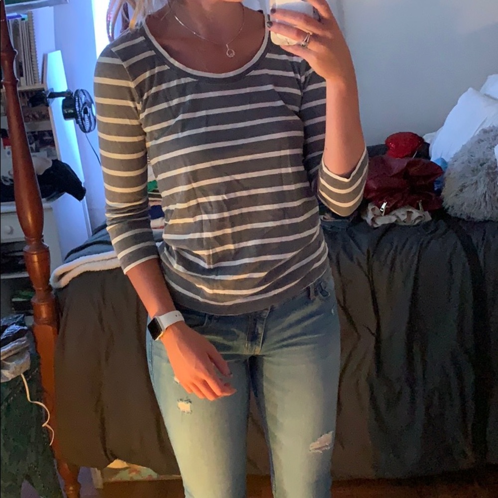 stripped 3/4 sleeve